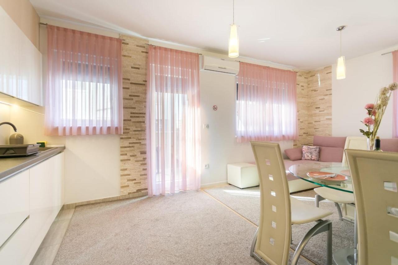 Apartment Sara - Free Parking For 2 Cars ザグレブ エクステリア 写真