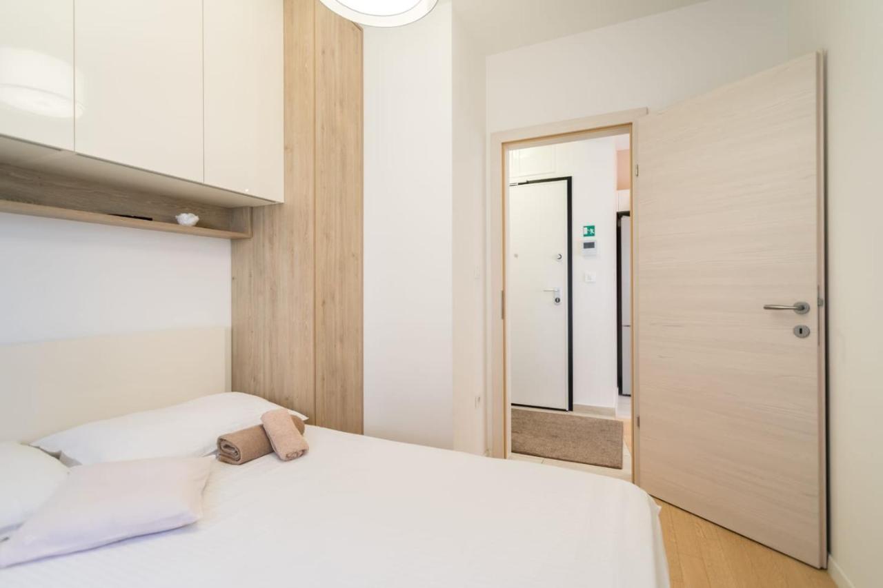 Apartment Sara - Free Parking For 2 Cars ザグレブ エクステリア 写真